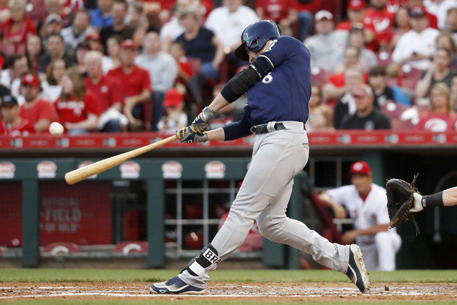 Sharp bettors back on the Brewers | Sports Insights